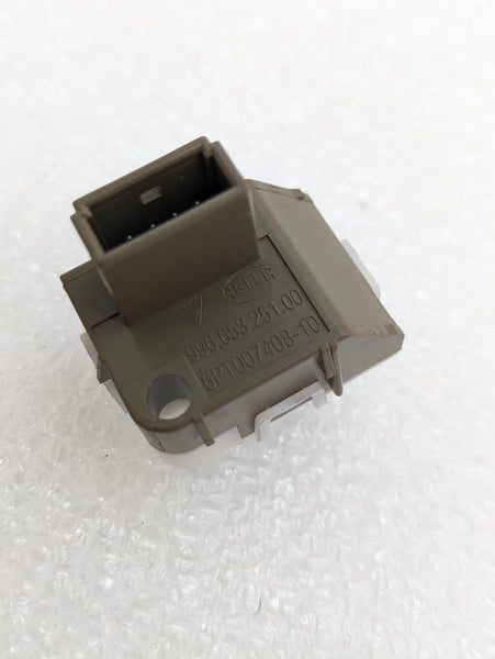 Porsche 996.2 911 Carrera 4 Dashboard Infrared Anti-Theft Sun Light Sensor Savanna Beige 99665325100