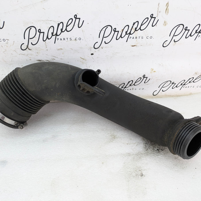 BMW F30 F31 F32 F33 F34 F36 335xi 335i 435xi 435i N55 Filtered Air Intake Pipe 7602651