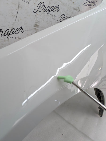 BMW F36 F33 F32 435xi 440xi 428xi 430xi Pre-LCI Left/Driver Side Fender Alpine White 3 (300) 41357438441 *DAMAGED*
