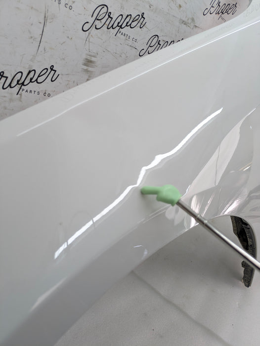 BMW F36 F33 F32 435xi 440xi 428xi 430xi Pre-LCI Left/Driver Side Fender Alpine White 3 (300) 41357438441 *DAMAGED*