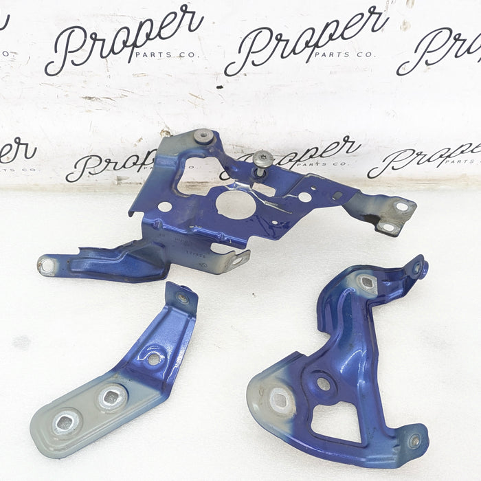 BMW G20 330ix M340ix 330ex Front Left/Driver Side Fender Support Bracket Mount Set Portimao Blue Metallic (C31) 7419403/7419405/7419401