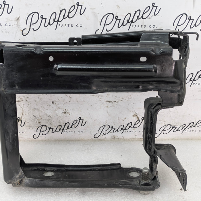 BMW G20 G22 G23 G26 330ix M340ix 330ex Right/Passenger Side Front Bumper Reinforcement Bracket 7422226