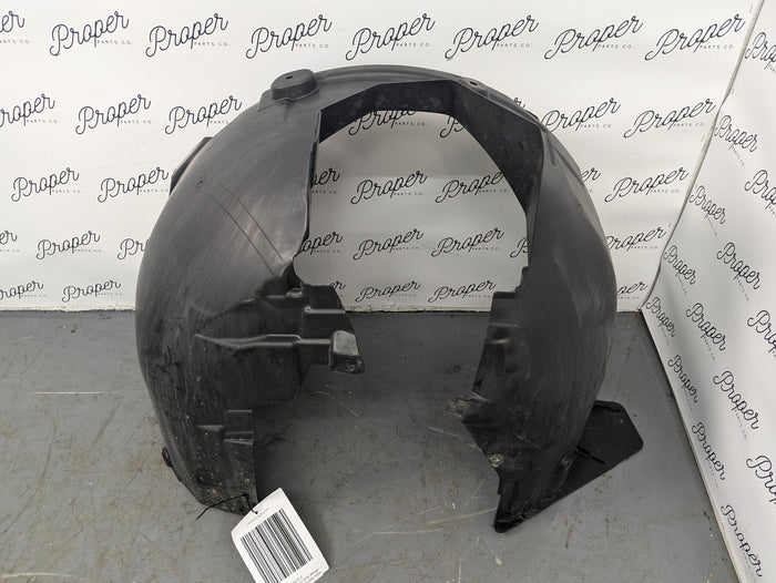2021 Volvo V60 T6 R-Design Front Right/Passenger Side Fender Liner Splash Guard 31425476