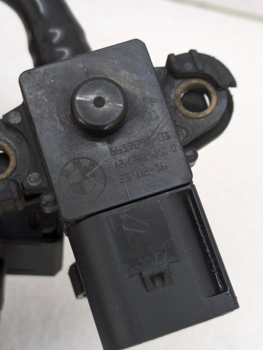 BMW E88 E82 135i Fuel Tank Breather Ventilation Valve Solenoid & Lines 7636155/7636156/6617097
