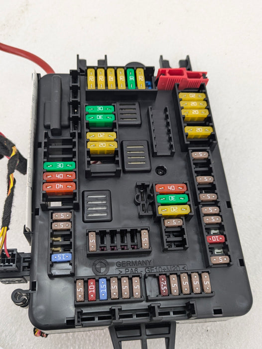 BMW F22 228xi M235xi M240xi 230xi Rear Power Distribution Module/Fuse Box 9389070