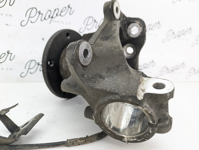 BMW E82 E88 E90 E91 E92 E93 135i 335i 328i RWD Front Right Spindle Hub Knuckle 6793924