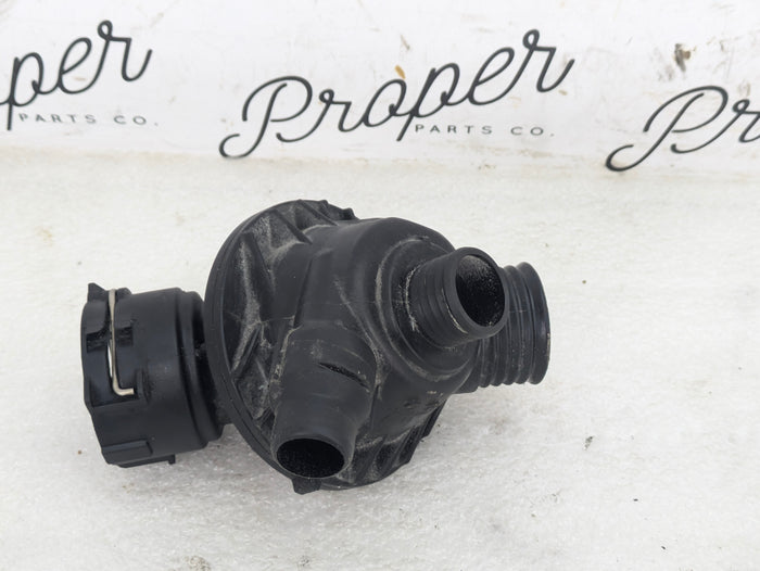 BMW F32 F33 F30 F34 F36 435xi 335xi N55 Engine Coolant Thermostat 7598865