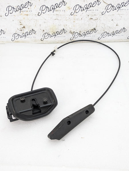 Chevrolet C7 Corvette Stingray Z51 Right/Passenger Side Door Electronic & Manual Release Latch 23190351