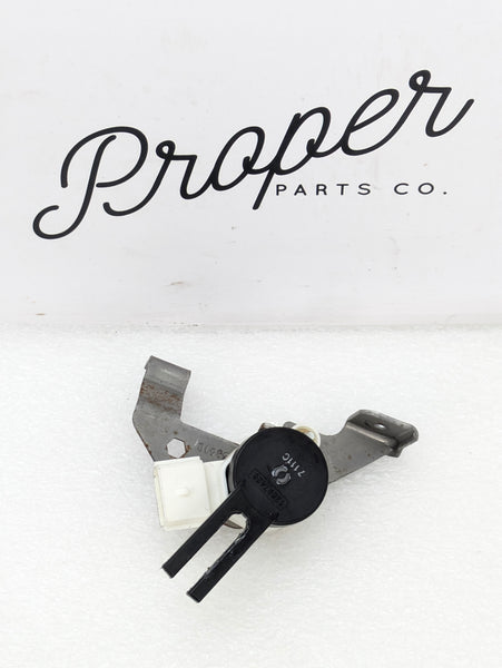 Chevrolet C7 Corvette Stingray Brake Pedal Light Switch 13597426 *NOTE*