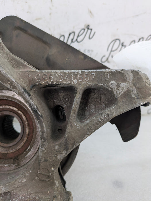 Porsche 986 BOXSTER 2.7L REAR RIGHT SPINDLE 996341657