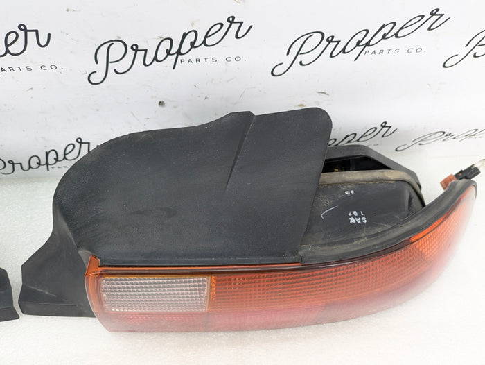 BMW Z3 M 3.0 2.8 Roadster Amber Tail Light Set Left Right 63218389713