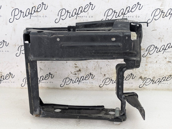 BMW G22 G23 G20 G26 430ix 330ix 330ex Right/Passenger Side Front Bumper Reinforcement Bracket 7422226