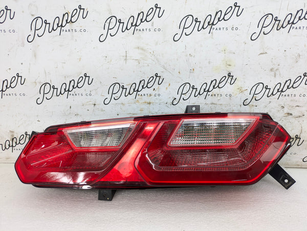 Chevrolet C7 Corvette Stingray Z51 Rear Right/Passenger Side Tail Light 23170470