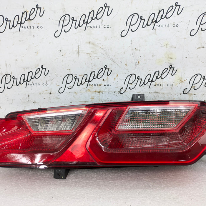 Chevrolet C7 Corvette Stingray Z51 Rear Right/Passenger Side Tail Light 23170470