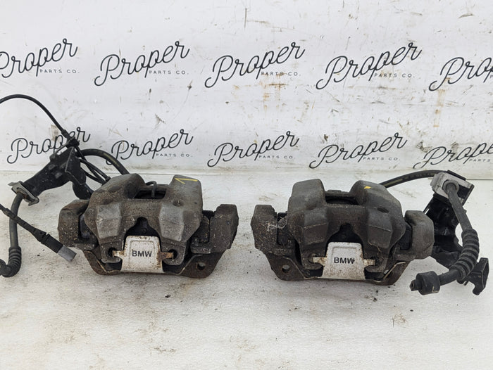BMW F22 F23 228xi 228i 230i 230xi Front Left/Right Brake Caliper Set 34116857687/34116857688