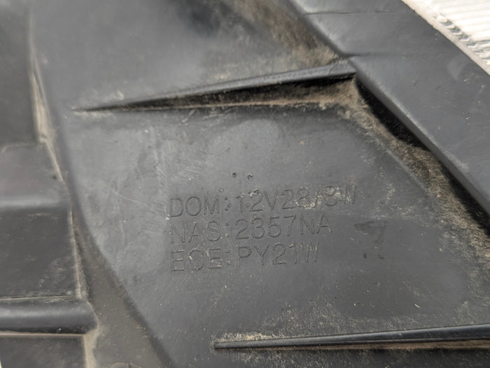 Hyundai BK1 Genesis Coupe Left/Driver Side Xenon Headlight 92101-2M0 *DAMAGED*