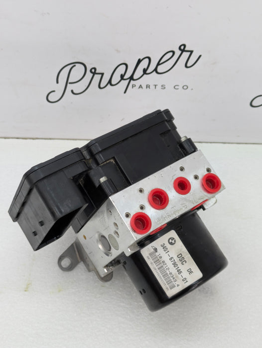 BMW E88 E82 135i ABS Anti-Lock Brake Pump Module Assembly 6790147/6790146