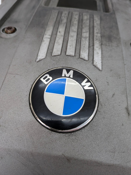 BMW E90 E92 E60 E61 530xi 525xi N52 Engine Ignition Cover Grey 7531324