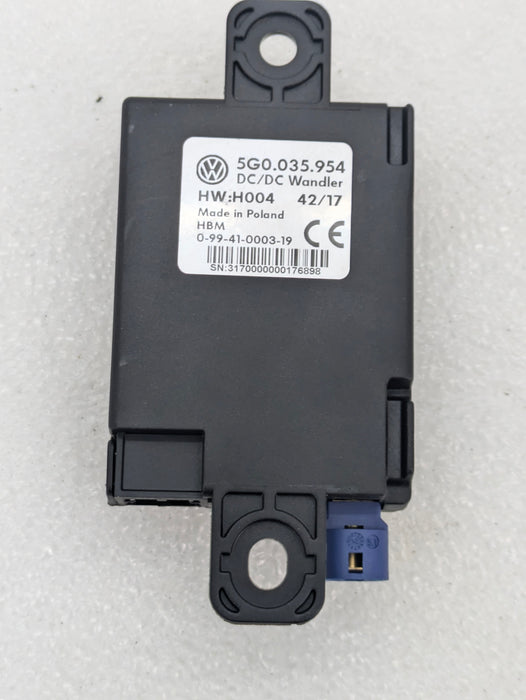 2016-2018 Audi 8U Q3 USB Power Voltage Converter Control Module 5G0035954