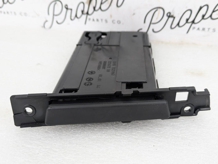 BMW E90 E91 E92 E93 3 Series Right/Passenger Side Dashboard Cupholder Black 7127461 *DAMAGED*