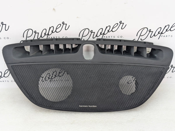 2021 Volvo V60 T6 R-Design Dashboard Speaker Trim Cover Grille 31651961/31467496