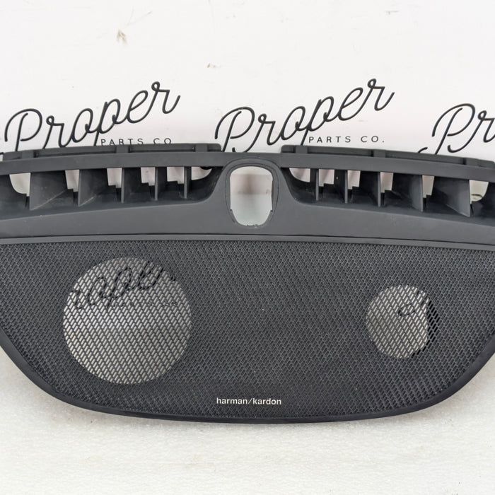 2021 Volvo V60 T6 R-Design Dashboard Speaker Trim Cover Grille 31651961/31467496