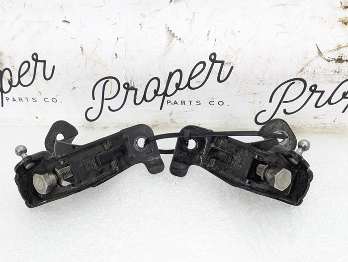 Porsche 996.2 911 Carrera 4 Cabriolet Convertible Left/Right Top Latch Mounting Brackets 99656105501/99656105601