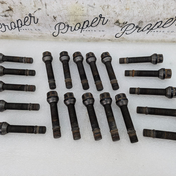 BMW F30 F31 F32 F33 F34 F36 3 & 4 Series Wheel Stud Conversion Set Lug Bolts Set (20 Pieces)