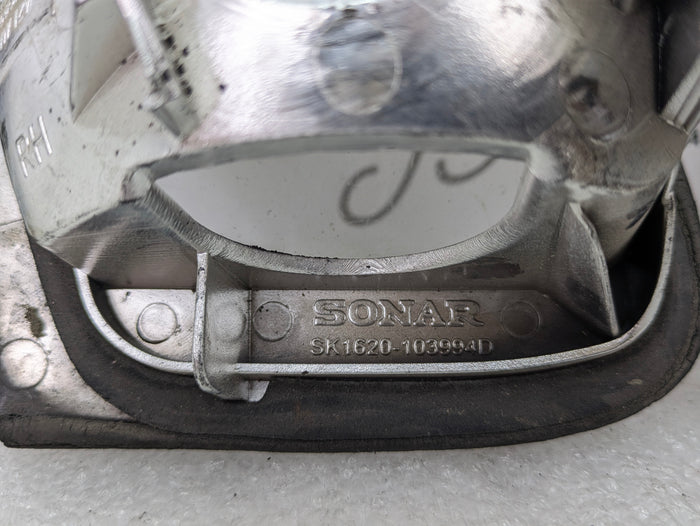 BMW E46 330i 328i 325i 323i Sedan Rear Inner Trunk Tail Light Set Clear JDM Style Sk1620-103994/Sk1621-103994