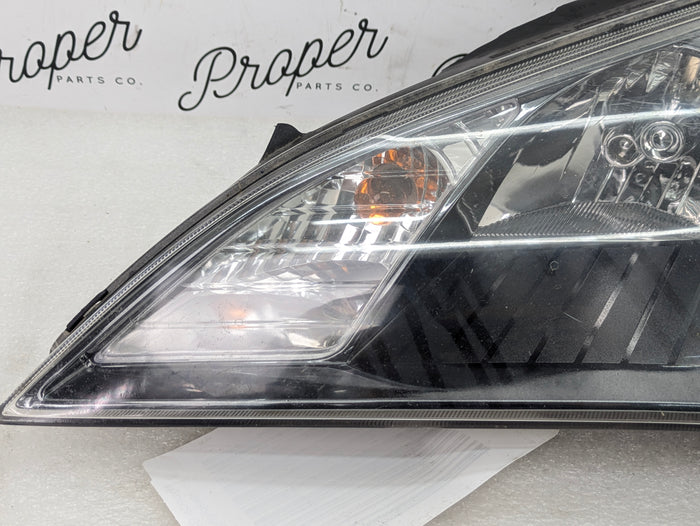 Hyundai BK1 Genesis Coupe Left/Driver Side Xenon Headlight 92101-2M0 *DAMAGED*