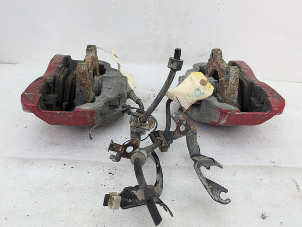 BMW E91 E92 E93 E90 335i/335xi Front Brake Calipers 34116773202/34116773201