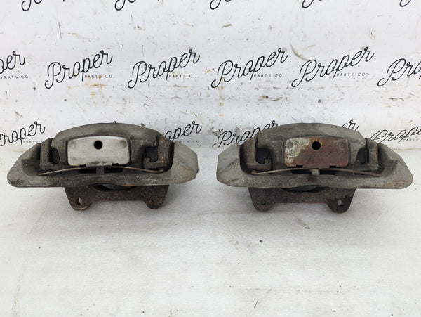 BMW E90 E91 E92 E93 335xi Front Calipers Set Pair