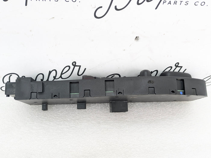 BMW E46 M3 330ci 328ci 325ci 323ci 320i Driver Left Power Seat Adjustment Control Switch Panel 8263133