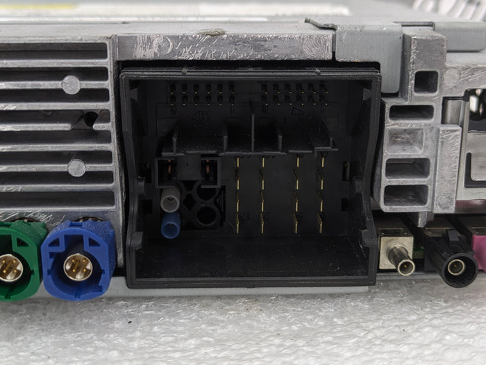 BMW F22 F23 228xi M235xi 230xi M240xi Radio CD Player Head Unit 9399433