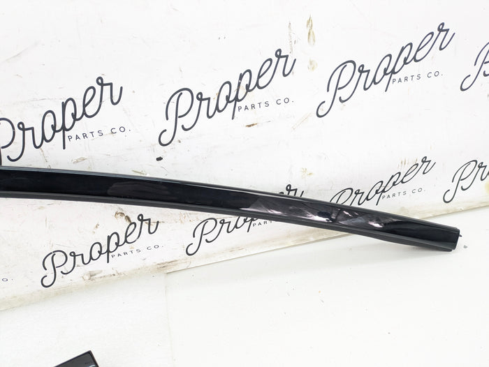 BMW G22 G82 430ix M440ix M4 Left/Driver Side Shadowline Window Trim 51337482753/51337482755