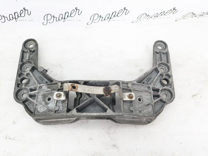 BMW E60 E61 M5/E63 E64 M6 SMG/Manual Transmission Gearbox Support Mounting Bracket 2282027/51757898305