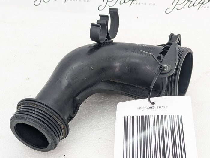 BMW E92 E90 E93 335i/E82 E88 135i N55 Turbocharger Inlet Air Duct 7599290