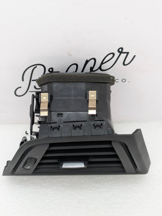BMW F30 F31 F32 F33 F34 F36 335xi 328xi 340xi 330xi 320xi Right/Passenger Side Dashboard HVAC Air Vent 9218550