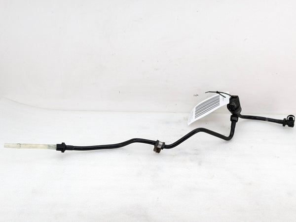 BMW E92 E90 E93 335xi 335i N55 Fuel Breather Line 7618654/7598707