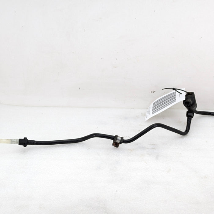 BMW E92 E90 E93 335xi 335i N55 Fuel Breather Line 7618654/7598707