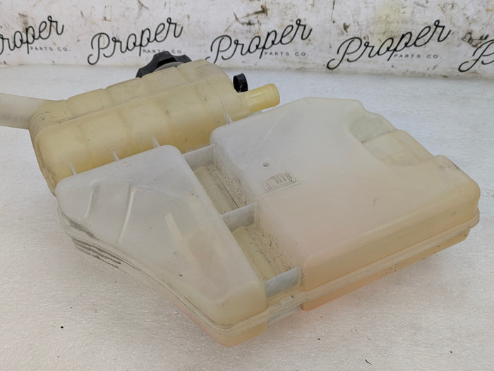 2018 Chevrolet 6th Gen Camaro 2SS Engine Coolant Expansion Tank Reservoir Bottle 22948113