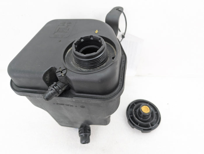 BMW E82 E88 E90 E91 E92 E93 335xi 335i N55 Coolant Reservoir Expansion Tank 7640515