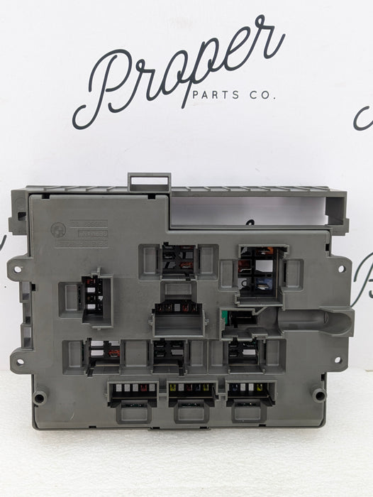 BMW E88 E82 135i 128i Front Power Distribution Fuse Box 9119444