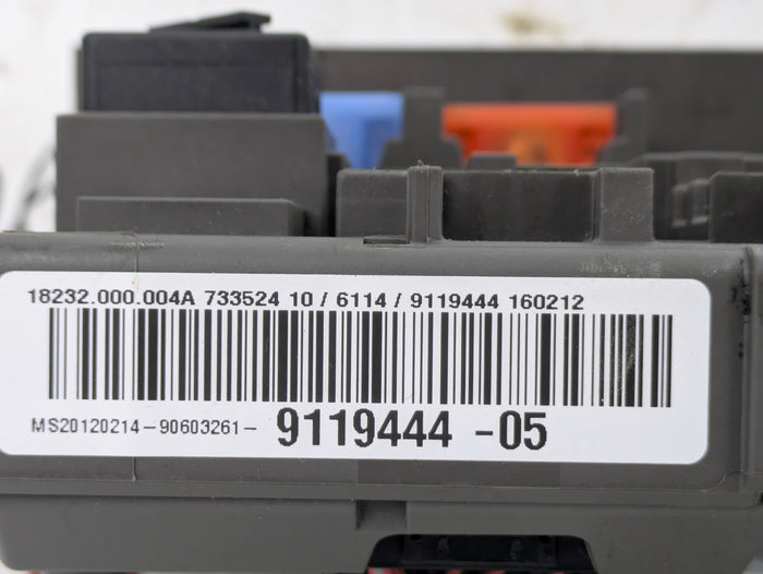 BMW E92 E93 E90 E91 3 Series Front Power Distribution Fuse Box 9119444