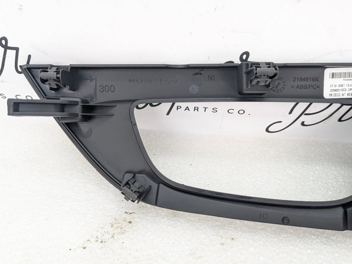 2021 Volvo V60 T6 R-Design Rear Right Interior Door Handle Trim 30747554