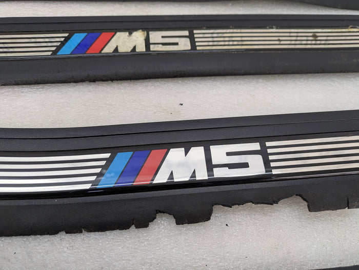 BMW E39 M5 Door Sill Trim Set *DAMAGED*