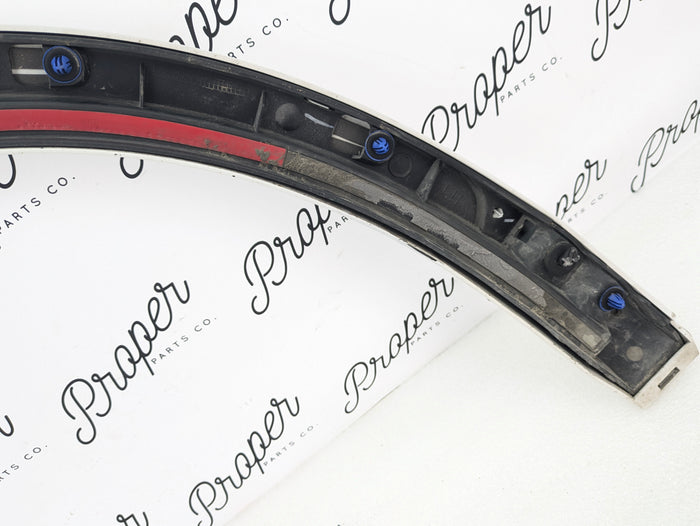 2015-2018 Audi 8U Q3 Rear Left Wheel Moulding Cortina White 8U0853817C