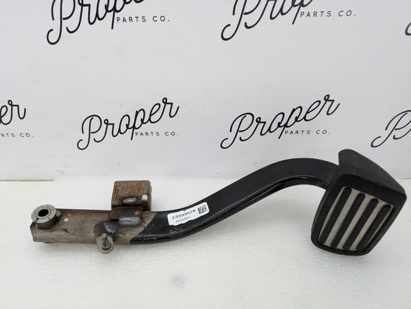 Chevrolet C7 Corvette Stingray Automatic Transmission Brake Pedal Assembly 23333578