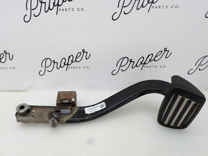 Chevrolet C7 Corvette Stingray Automatic Transmission Brake Pedal Assembly 23333578