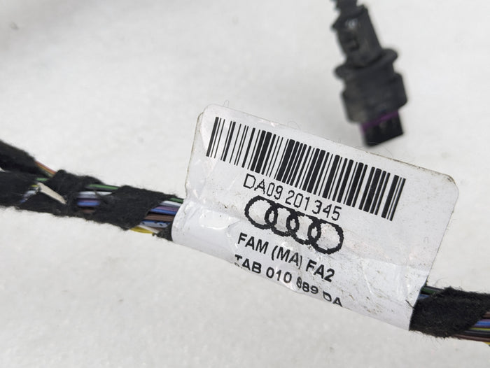 2016-2018 Audi 8U Q3 Rear Bumper Wiring Harness & Parking Distance Control Sensors 8U0971104S